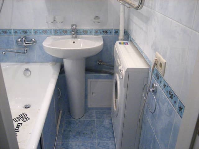 Установка стиральной машинки в ванной